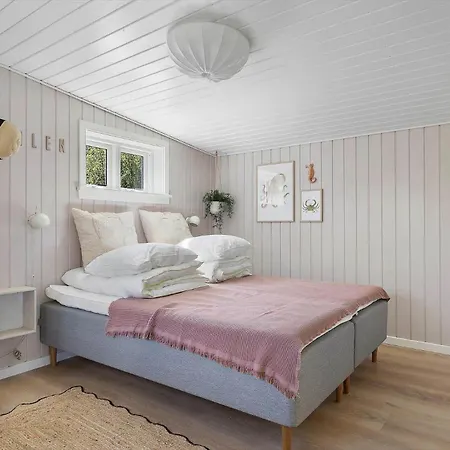 6781-allinge-lundegardsvej-10 *